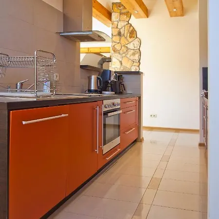 Prestige Park Penthouse Apartament *